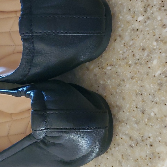 Coach Black Cap Toe Flats Ballet sz 6 - Picture 2 of 4